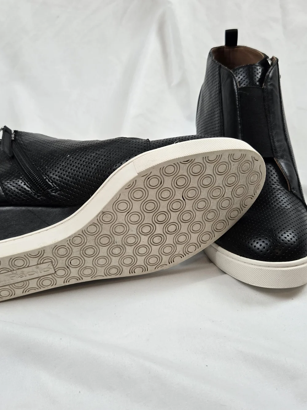 Paolo stylish linea